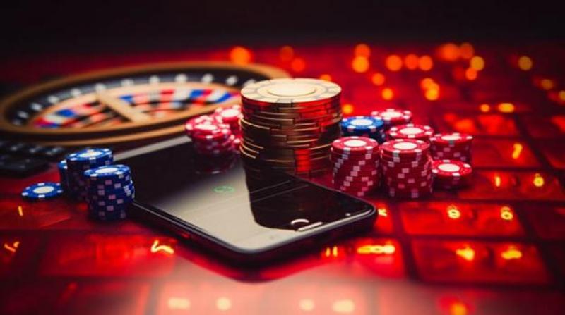 How to Win Big in Online Poker Tournaments 4